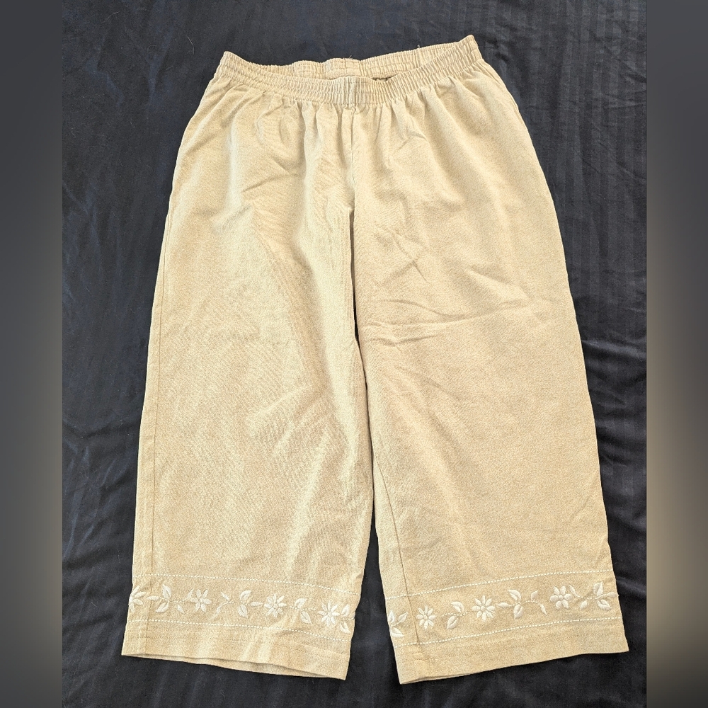 Cathy Daniels Embroidered Pull-On Pants